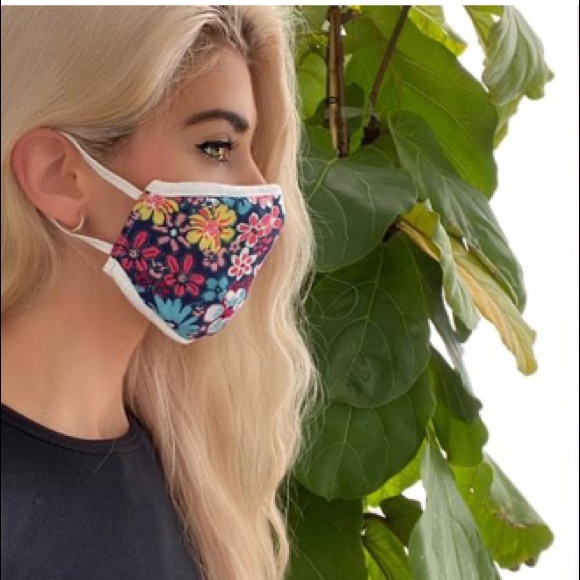 Verry Carrot Accessories - Very Carrot Face Masks 4 for 40